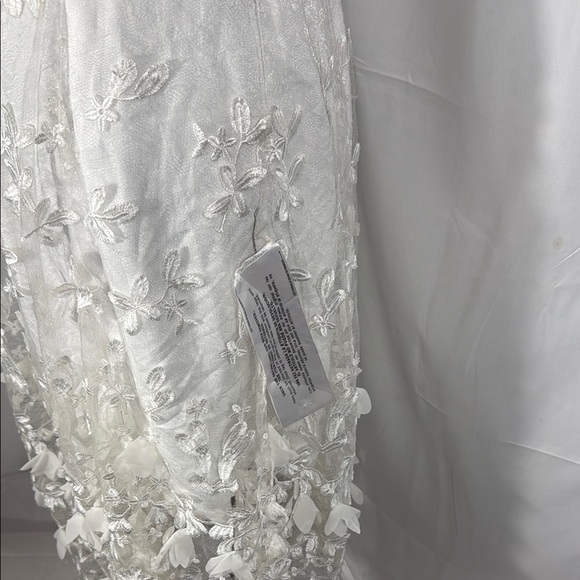 Dress the Population White Floral Midi Dress M NWOT - Picture 6 of 9